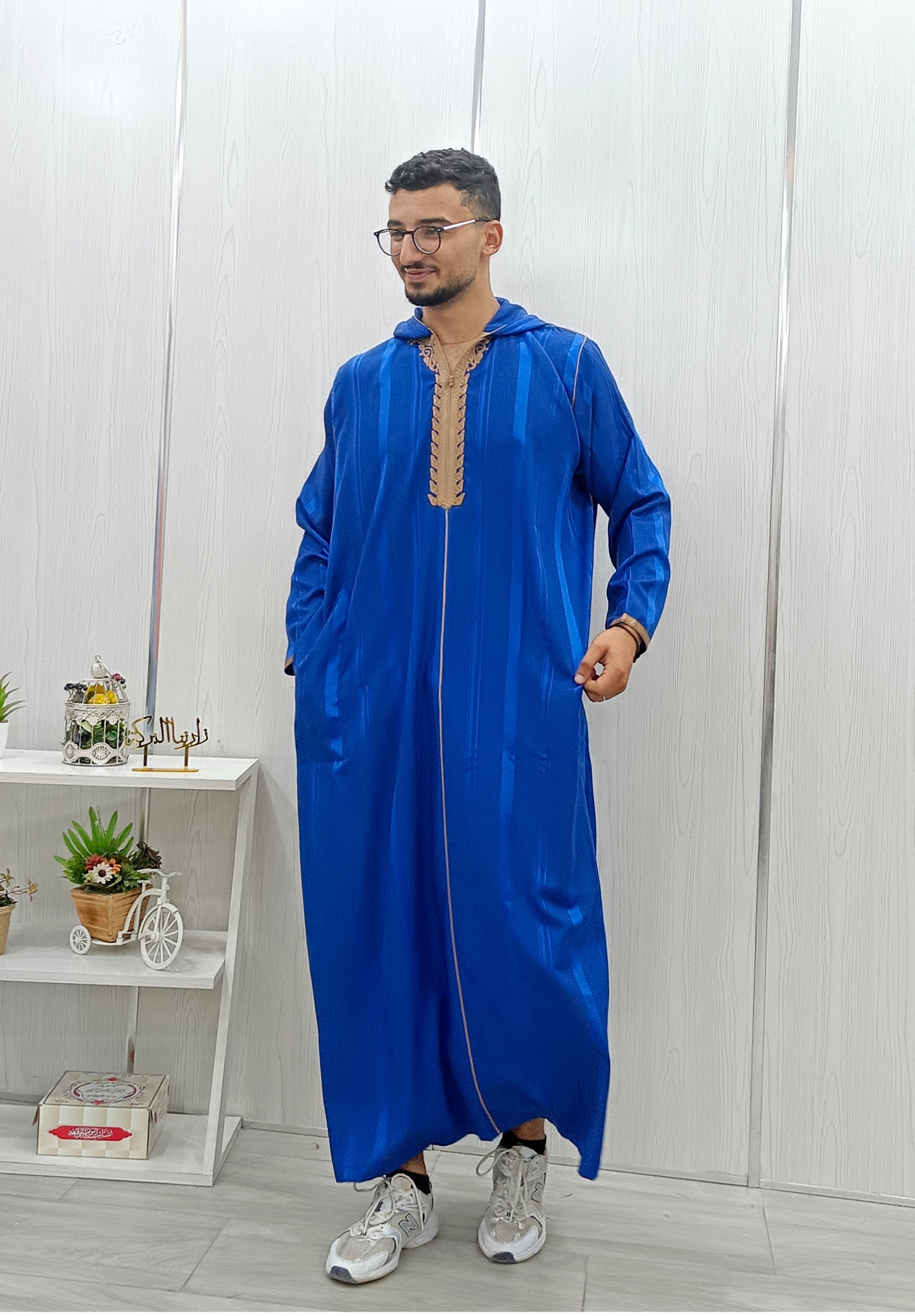 قميص خمري يد كاملة