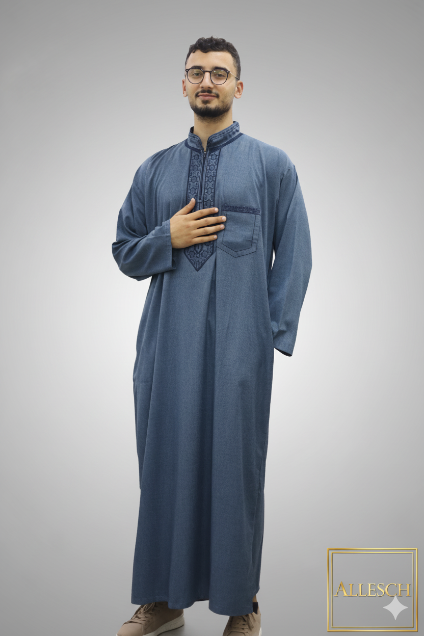 قميص قمراية باليد