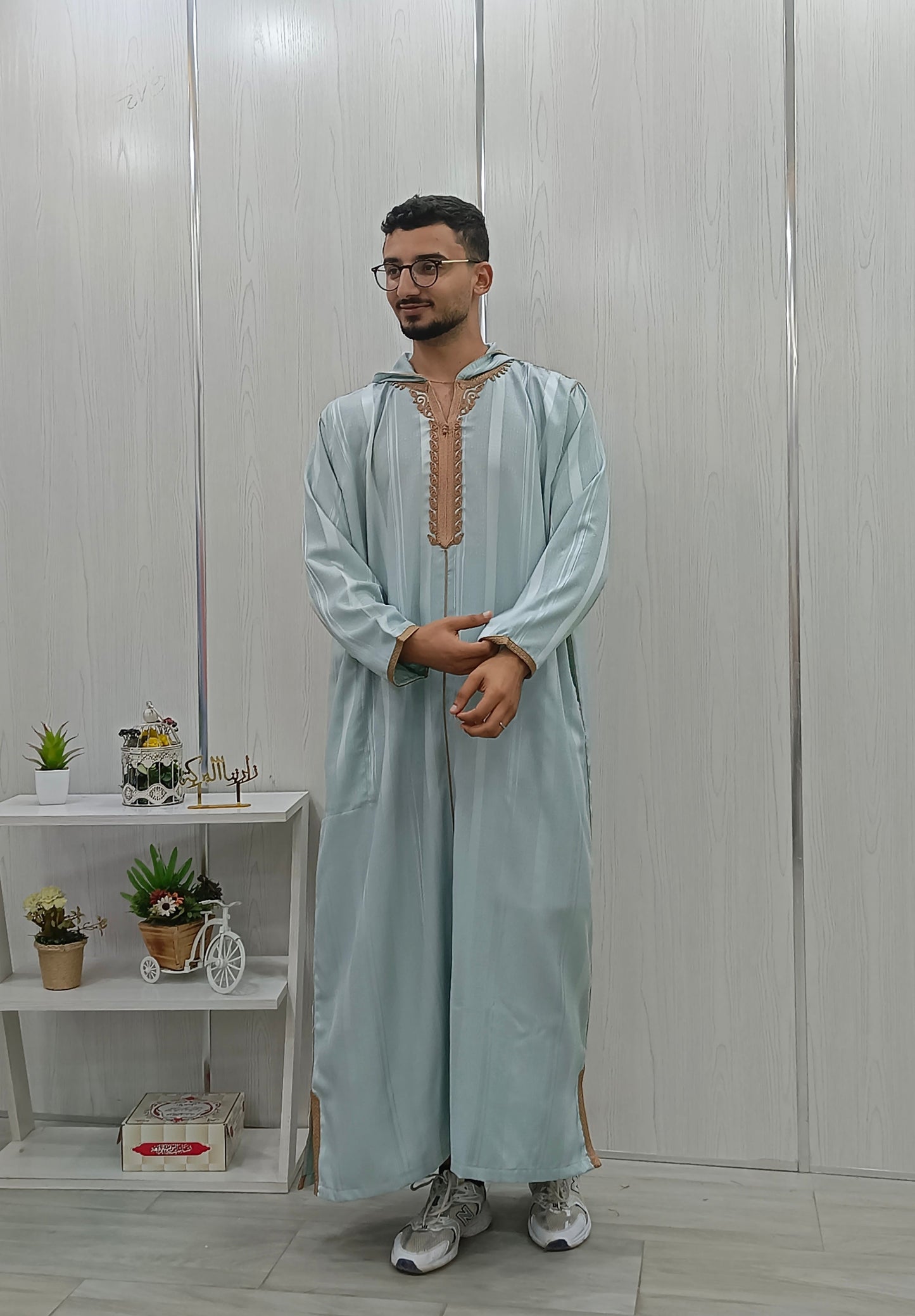 قميص خمري يد كاملة