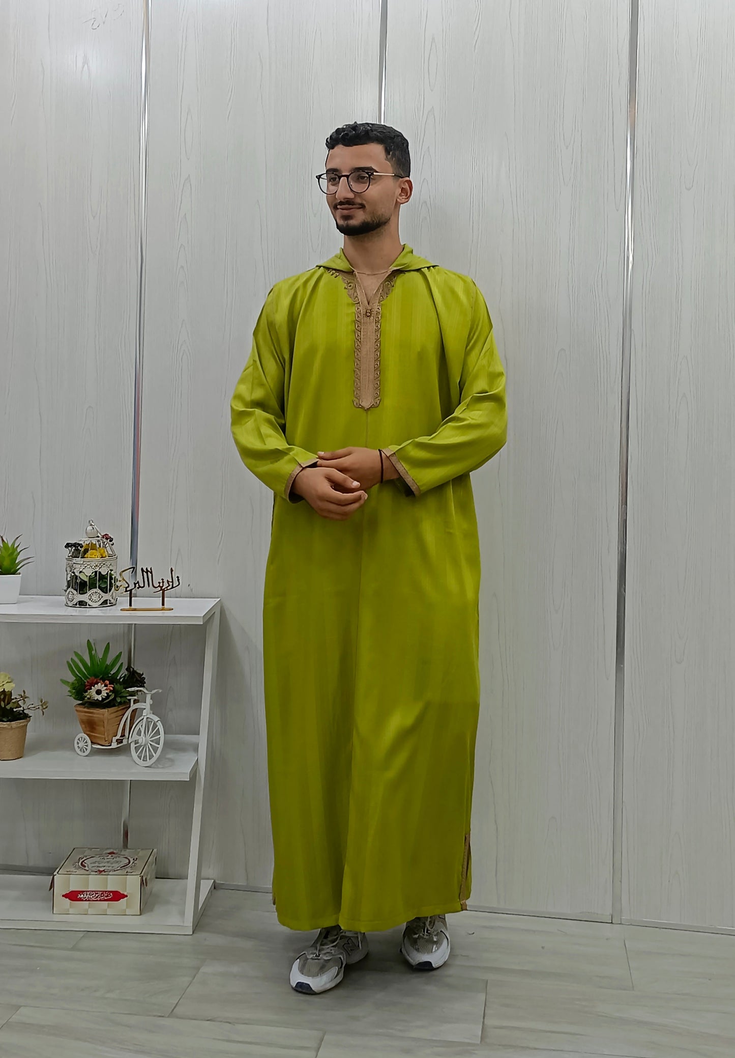 قميص خمري يد كاملة